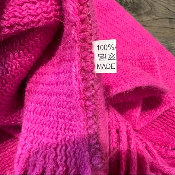 Womens V Neck Slub Knitted Poncho Shrug One Size Embroidered & Fringed - Picture 11 of 11